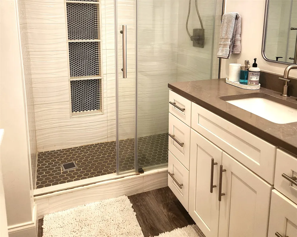 3940 Hawthorne Avenue #6 Dallas, TX 75219