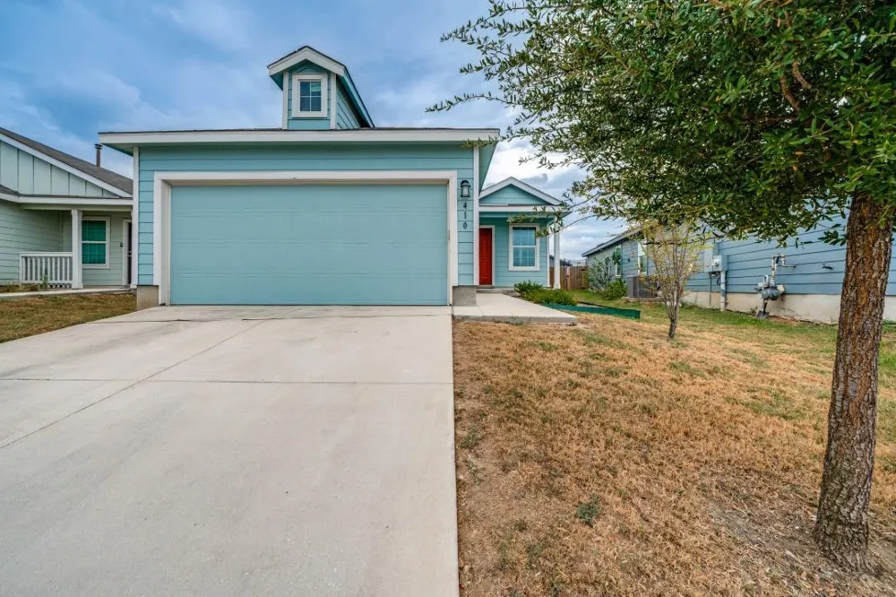 410 De Herrera San Antonio, TX 78220