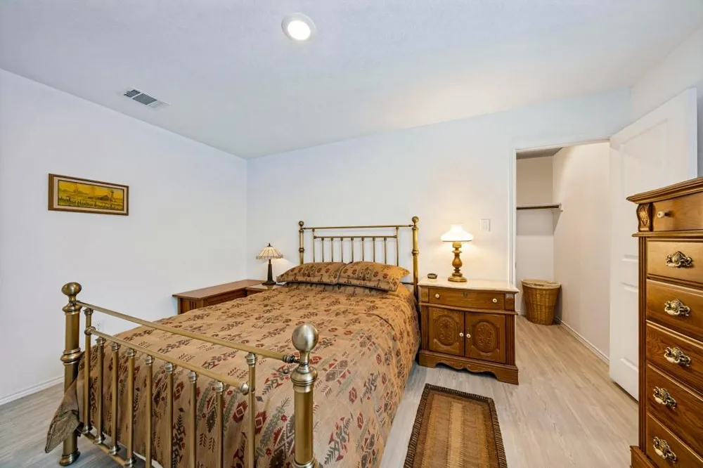 410 De Herrera San Antonio, TX 78220