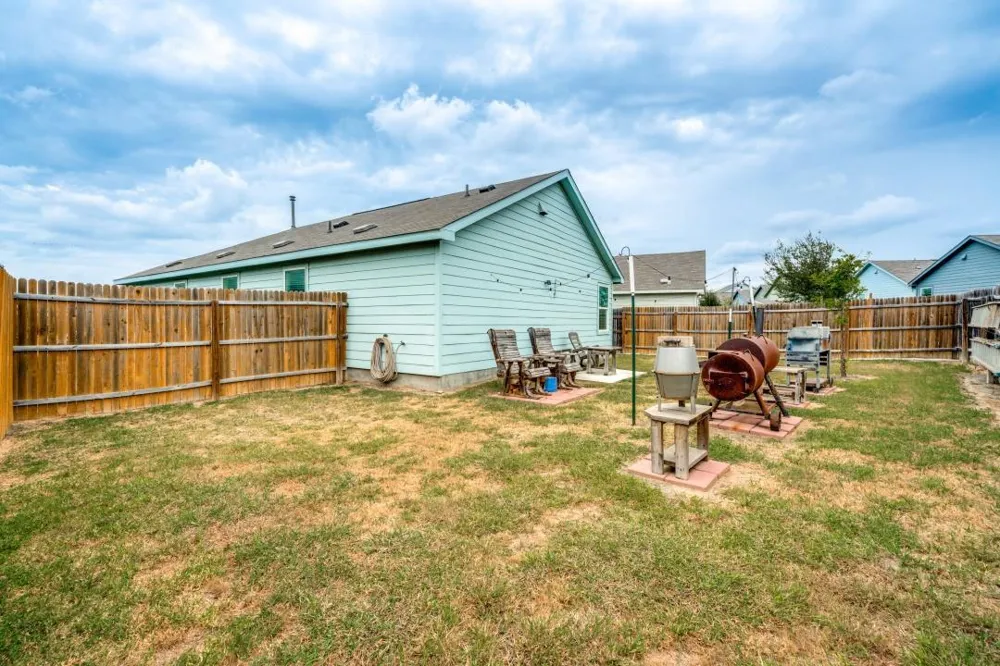 410 De Herrera San Antonio, TX 78220