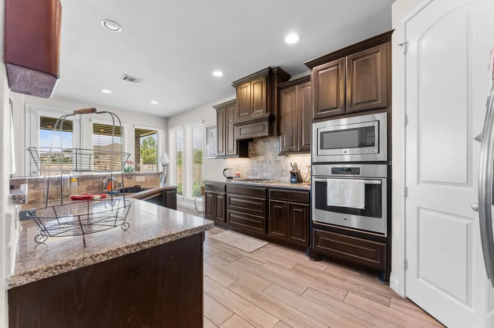 27172 Devyn Forest Lane Spring, TX 77386
