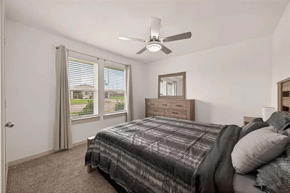 707 Silver Kettle Drive Rosharon, TX 77583