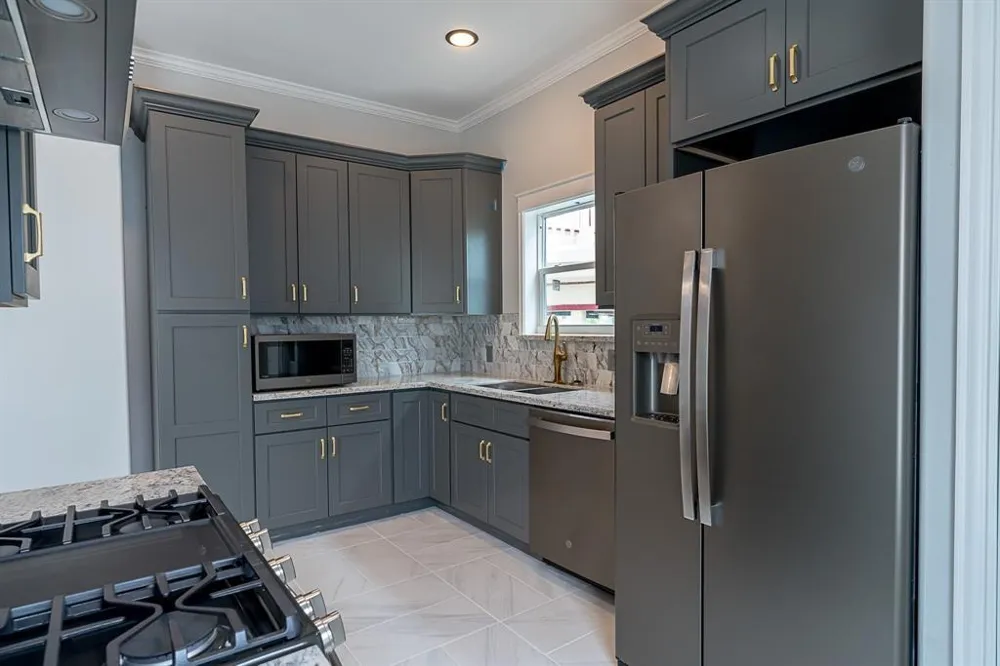 1801 Rosenberg Street #202 Galveston, TX 77550