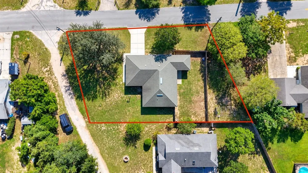 10752 ANNA BELLE AVENUE Leesburg, FL 34788