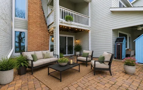 100 Edgewater Drive #32