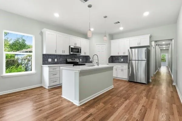 819 Junction Avenue #A Cleveland, TX 77328