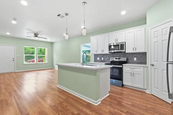 819 Junction Avenue #A Cleveland, TX 77328