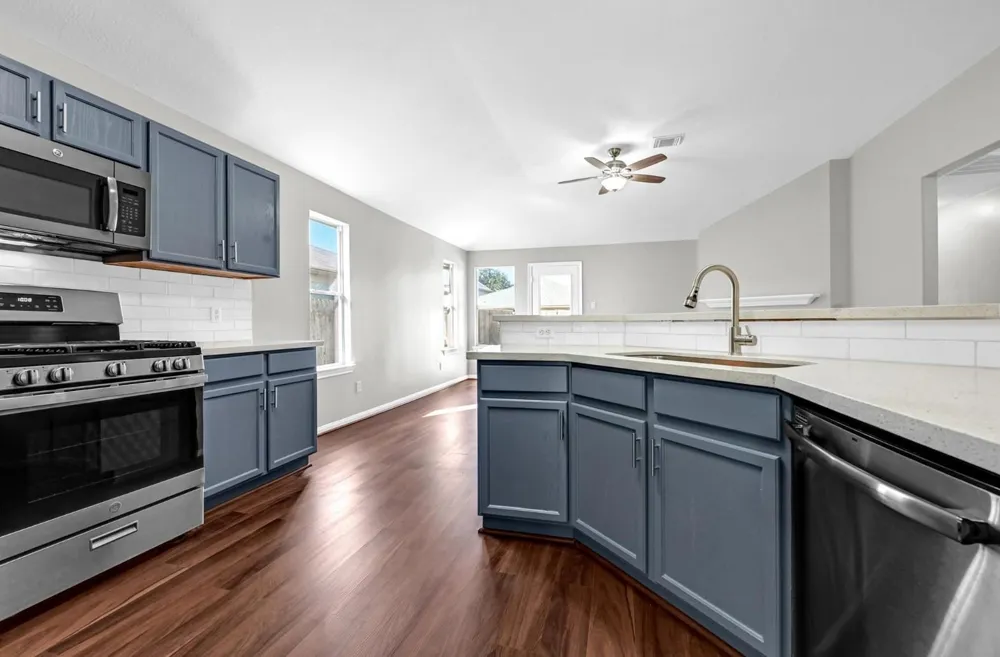 4018 Floral Way Court Fresno, TX 77545