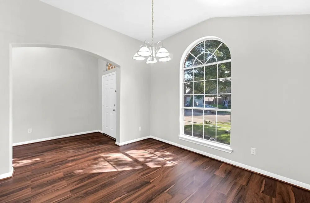 4018 Floral Way Court Fresno, TX 77545