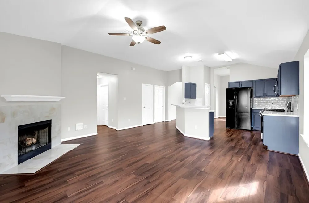 4018 Floral Way Court Fresno, TX 77545