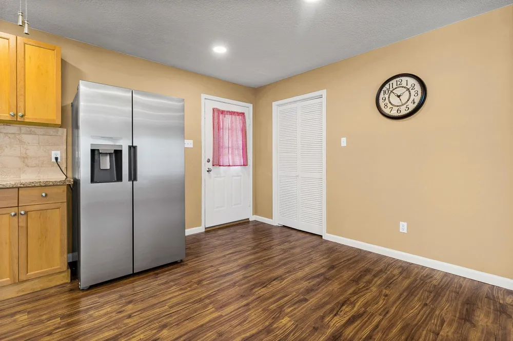 330 Pine Brook Dr Livingston, TX 77351