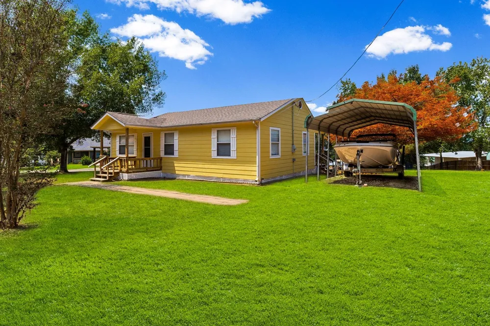 330 Pine Brook Dr Livingston, TX 77351