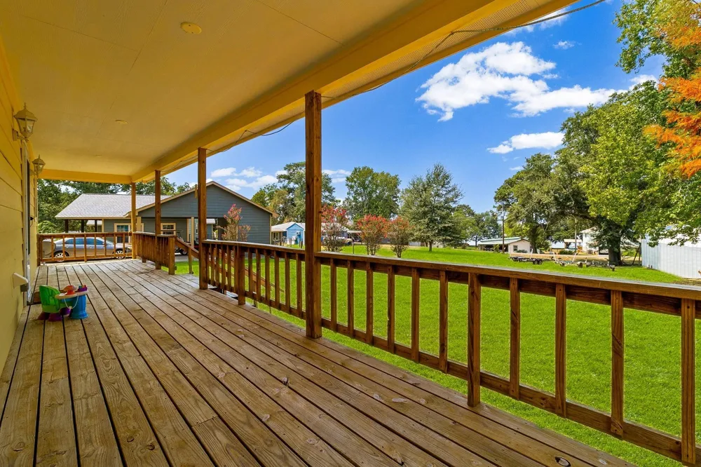 330 Pine Brook Dr Livingston, TX 77351