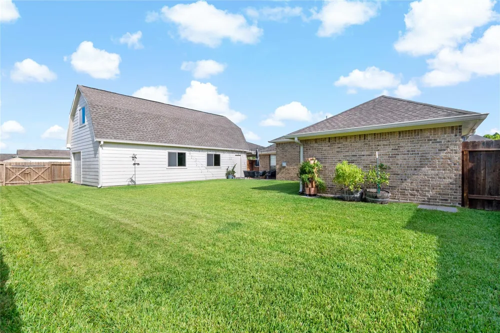 6802 Arlington Drive Manvel, TX 77578