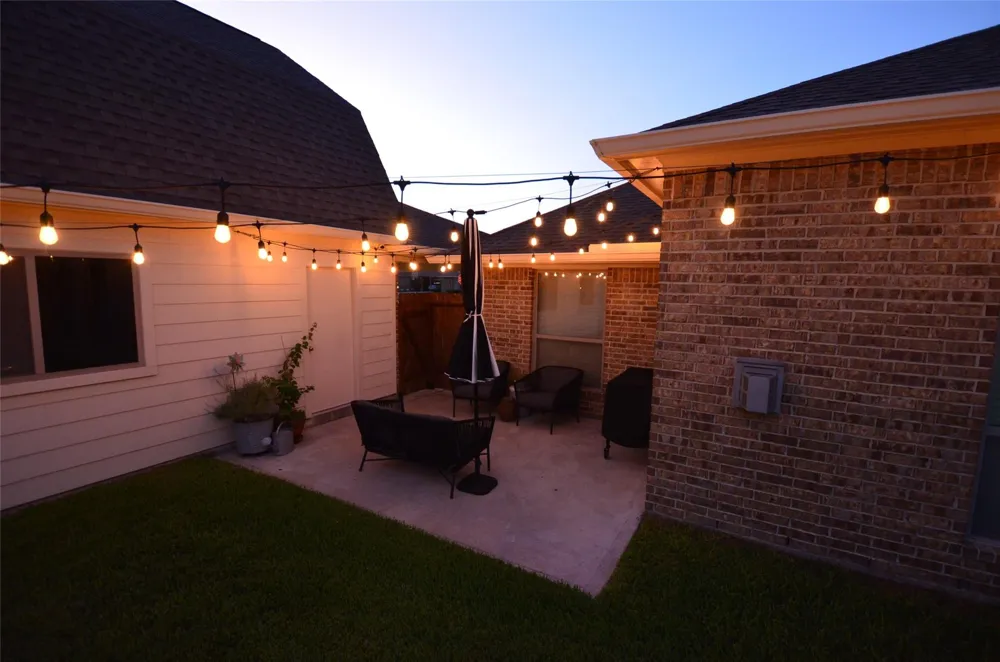 6802 Arlington Drive Manvel, TX 77578