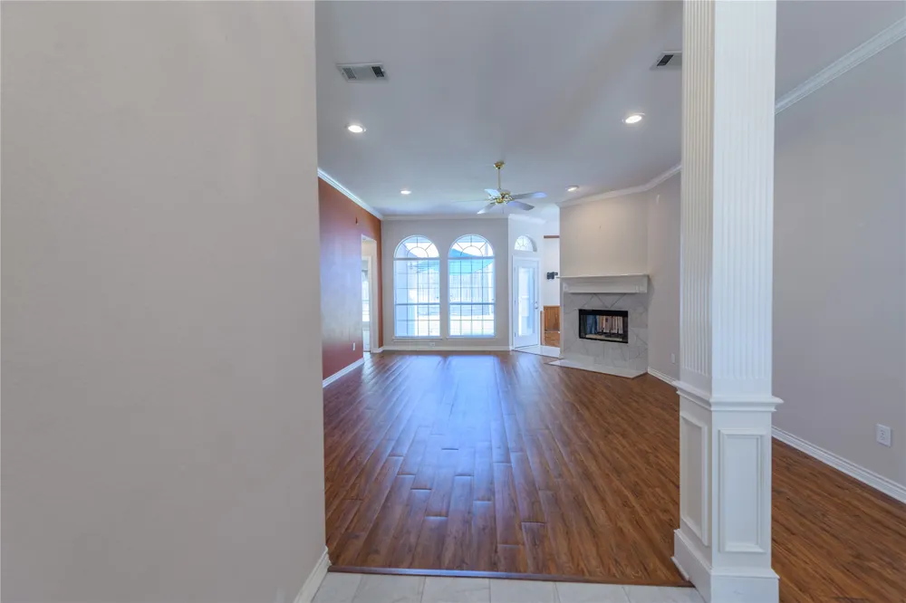 3120 Steve Drive Hurst, TX 76054