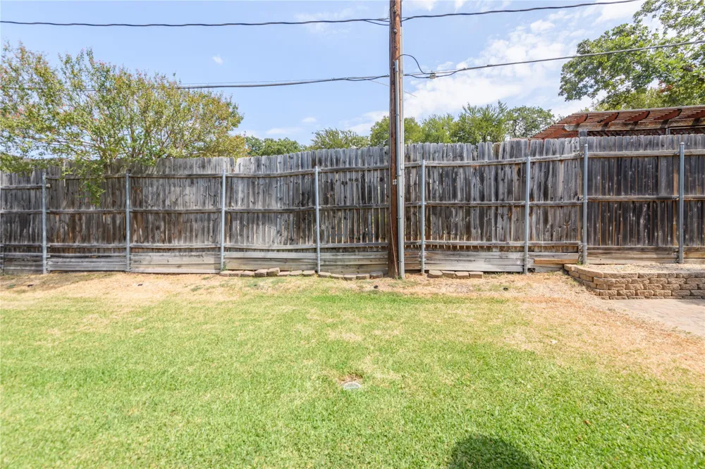 3120 Steve Drive Hurst, TX 76054