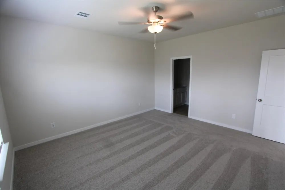 124 Rising Cedar Lane Hockley, TX 77447
