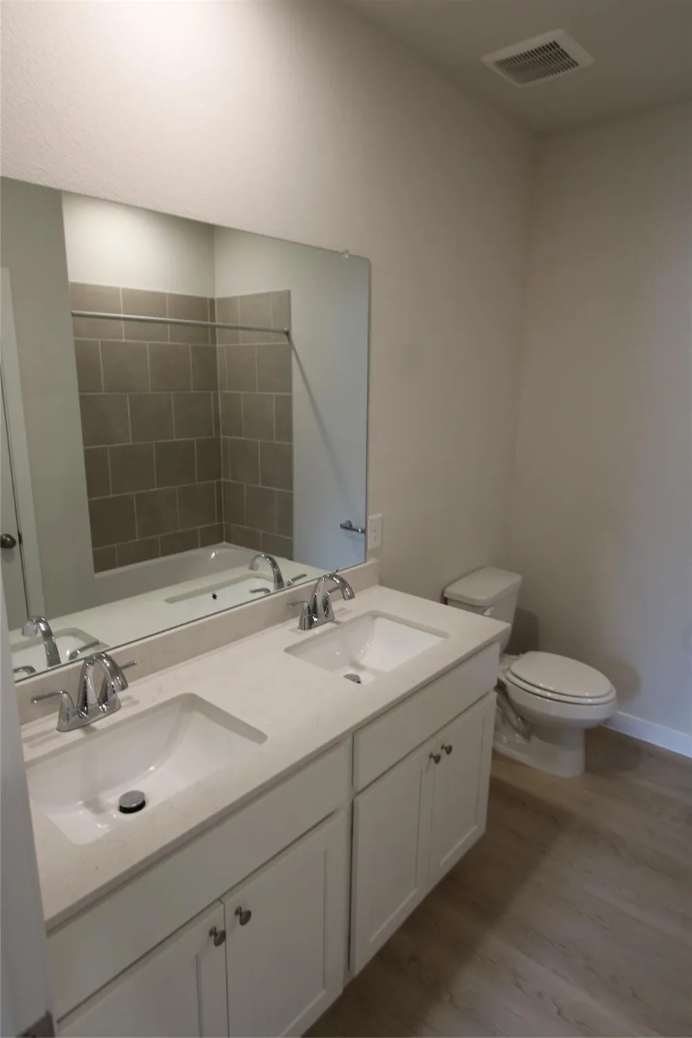124 Rising Cedar Lane Hockley, TX 77447