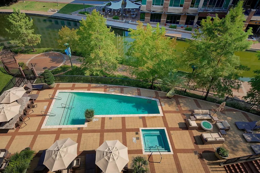 1 Waterway Court #4E The Woodlands, TX 77380