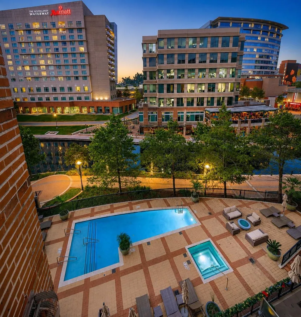 1 Waterway Court #4E The Woodlands, TX 77380