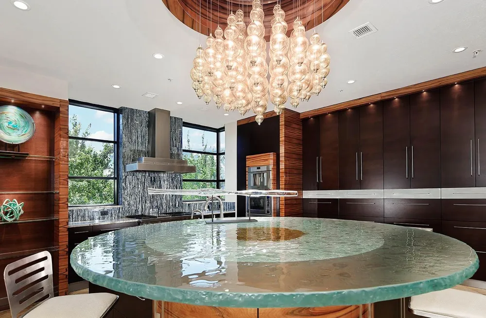 1 Waterway Court #4E The Woodlands, TX 77380