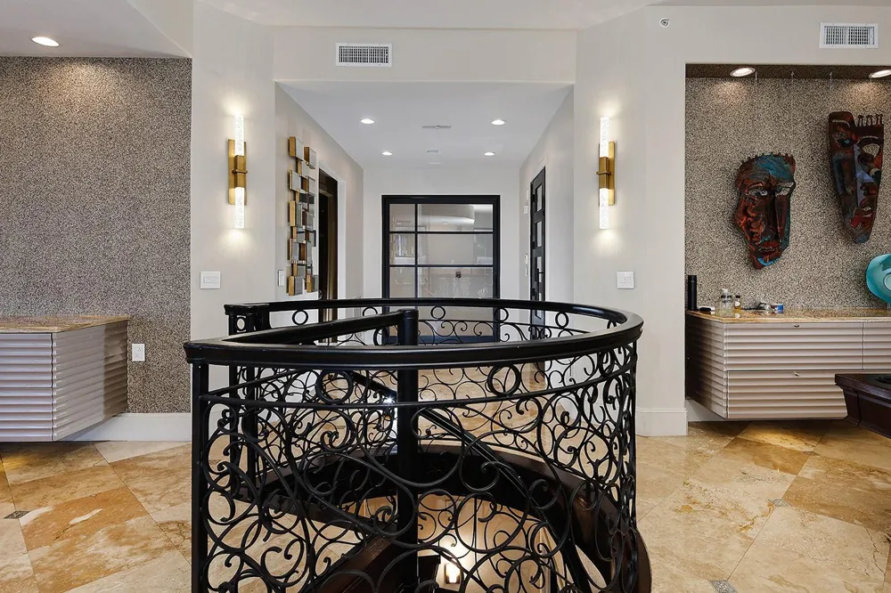 1 Waterway Court #4E The Woodlands, TX 77380