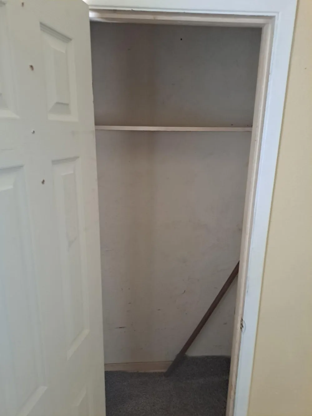 102 Amanda Street Conroe, TX 77304