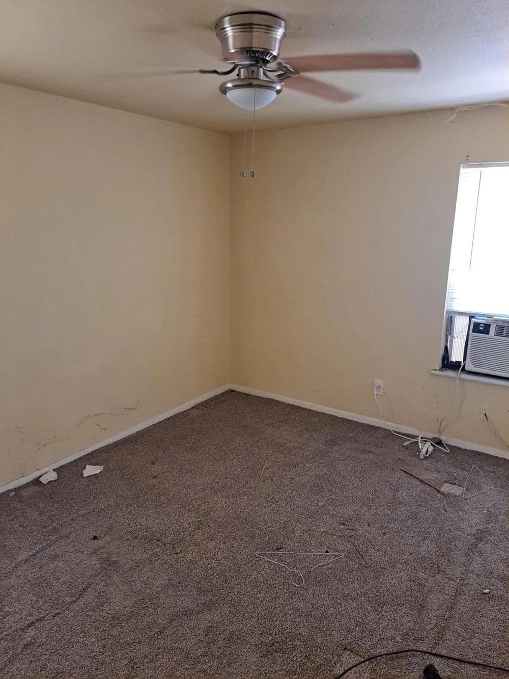 102 Amanda Street Conroe, TX 77304