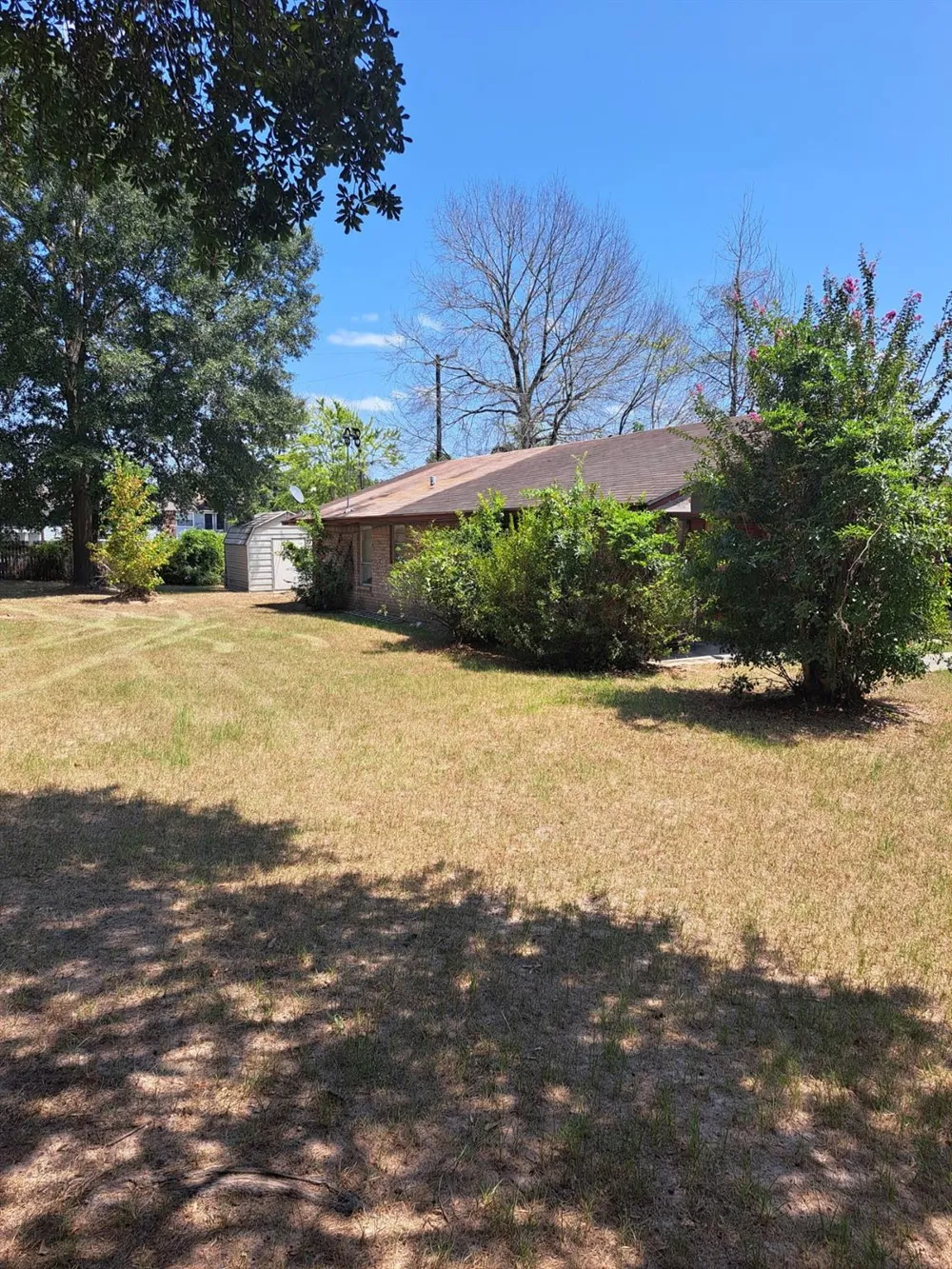 102 Amanda Street Conroe, TX 77304