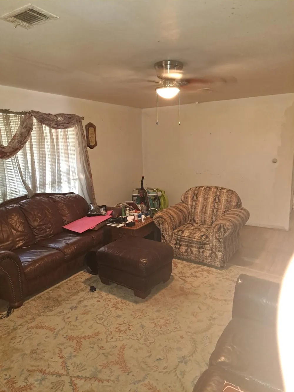 102 Amanda Street Conroe, TX 77304