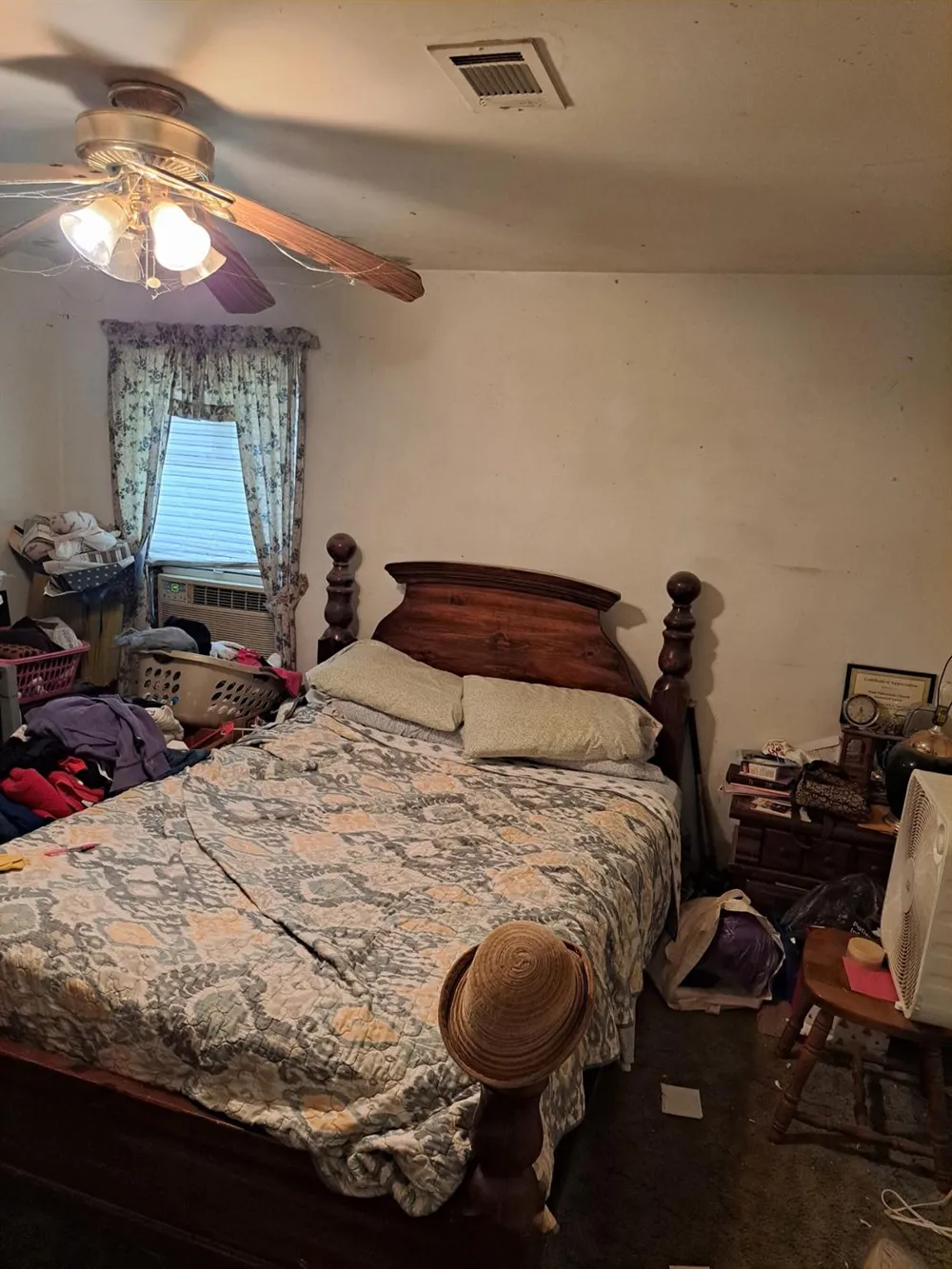 102 Amanda Street Conroe, TX 77304