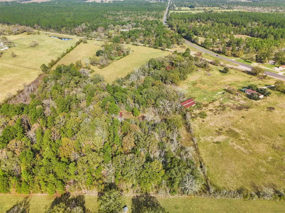 5515 State Highway 19 Trinity, TX 75862
