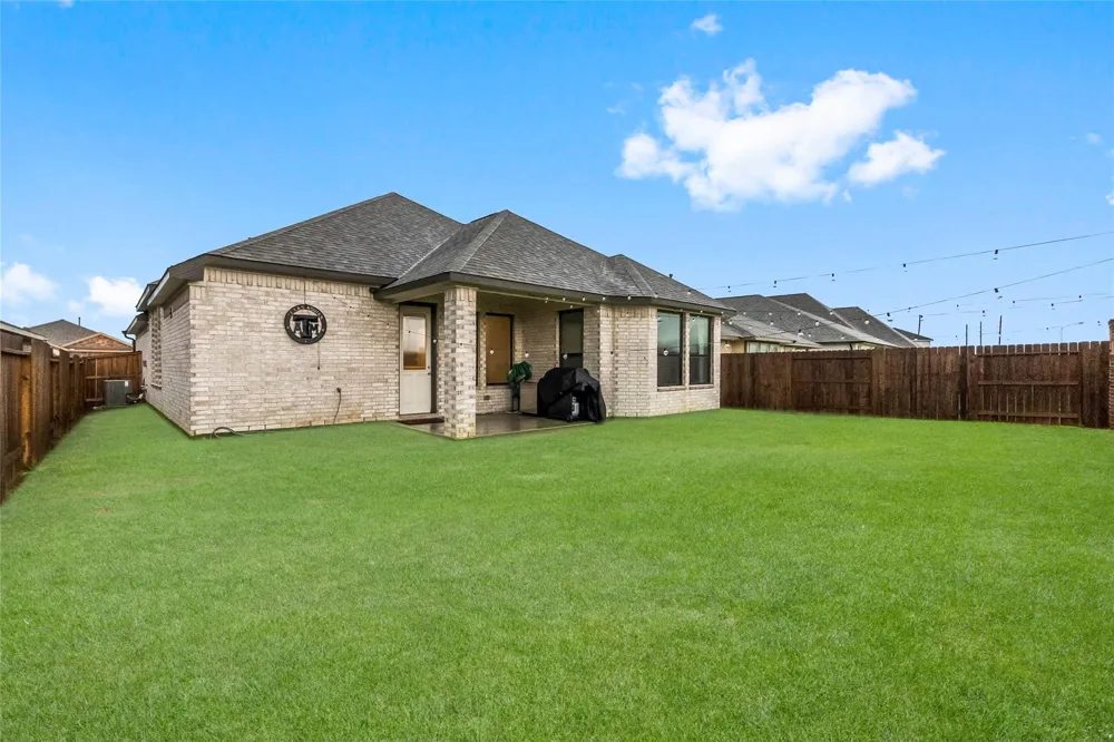 31418 Whitcombe Summit Way Hockley, TX 77447