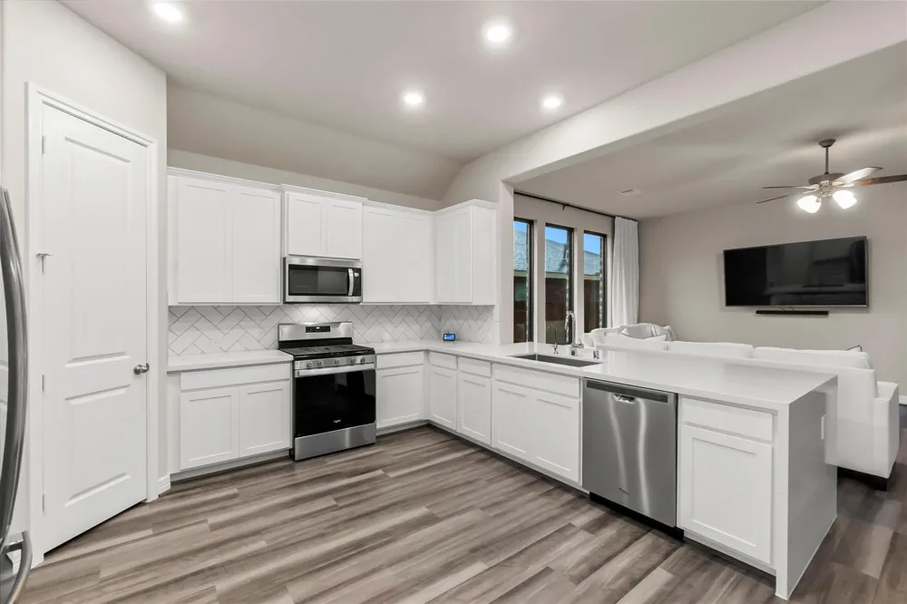 31418 Whitcombe Summit Way Hockley, TX 77447