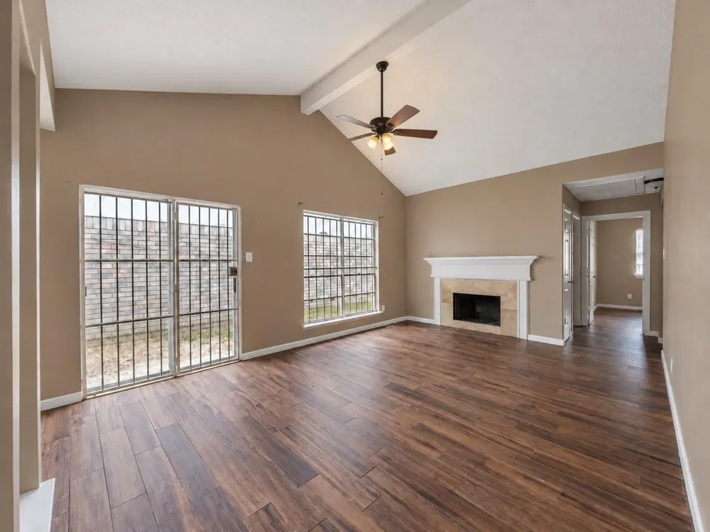 2026 Greencourt Drive Missouri City, TX 77489