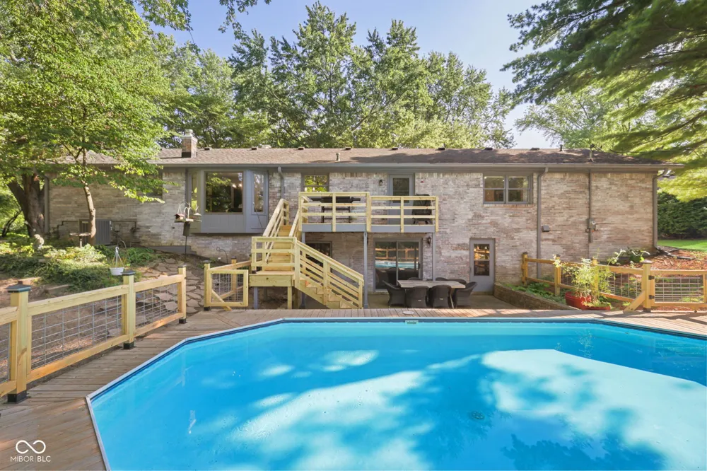 7094 Marstella Drive Brownsburg, IN 46112