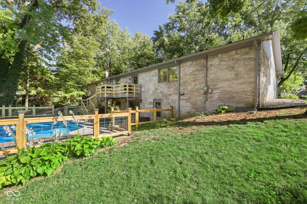 7094 Marstella Drive Brownsburg, IN 46112