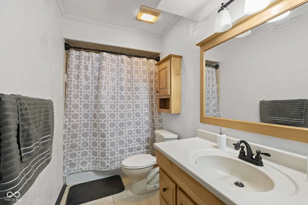 7094 Marstella Drive Brownsburg, IN 46112