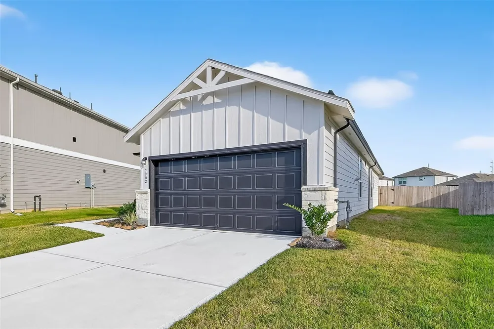 17902 Slurry Rake Lane Hockley, TX 77447