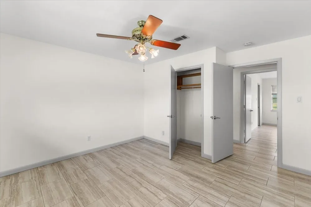 17310 Wellborne Road Pearland, TX 77584