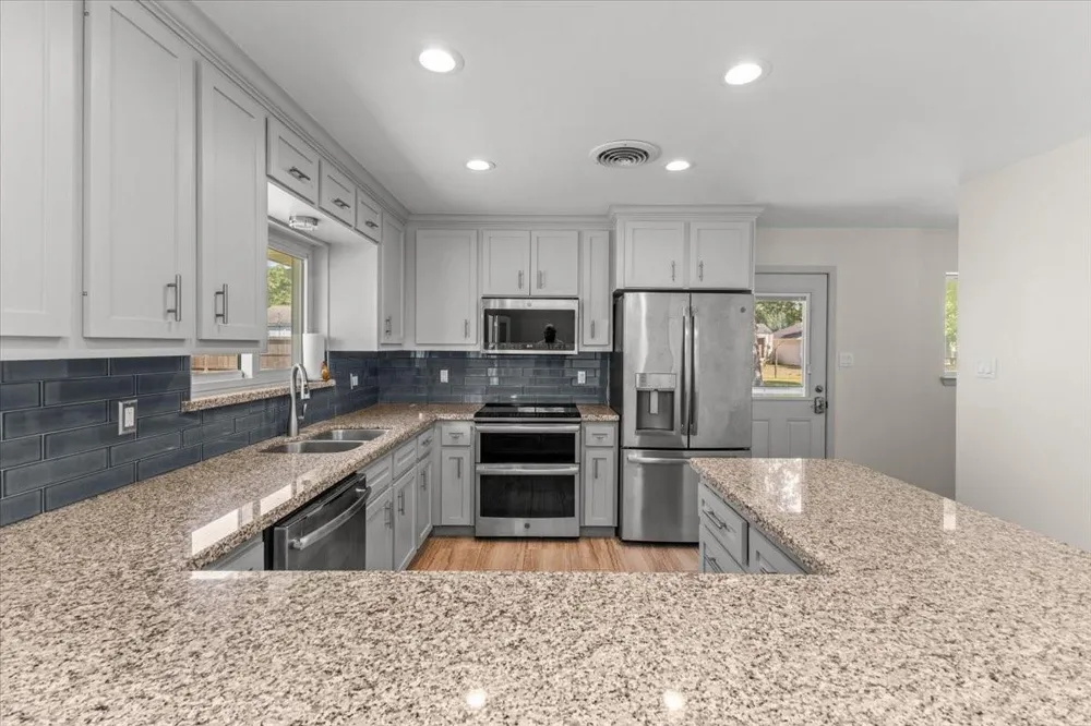 17310 Wellborne Road Pearland, TX 77584