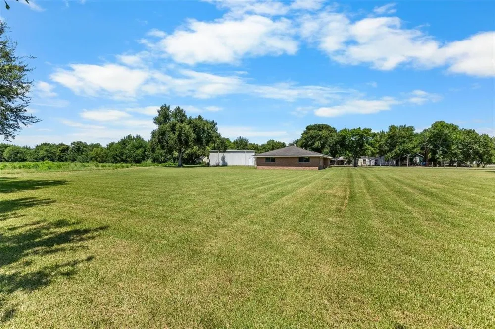 17310 Wellborne Road Pearland, TX 77584