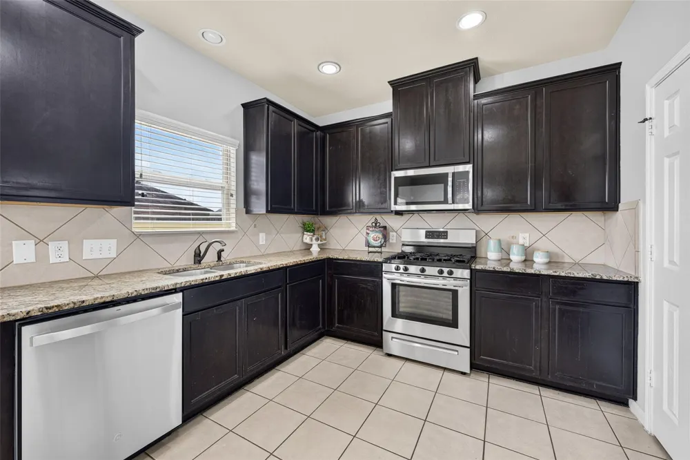 23007 Striped Maple Court Tomball, TX 77375