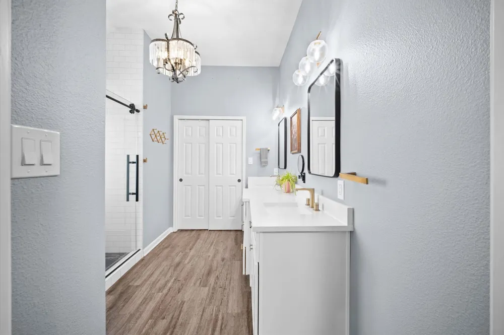 11906 Helene Court Pinehurst, TX 77362