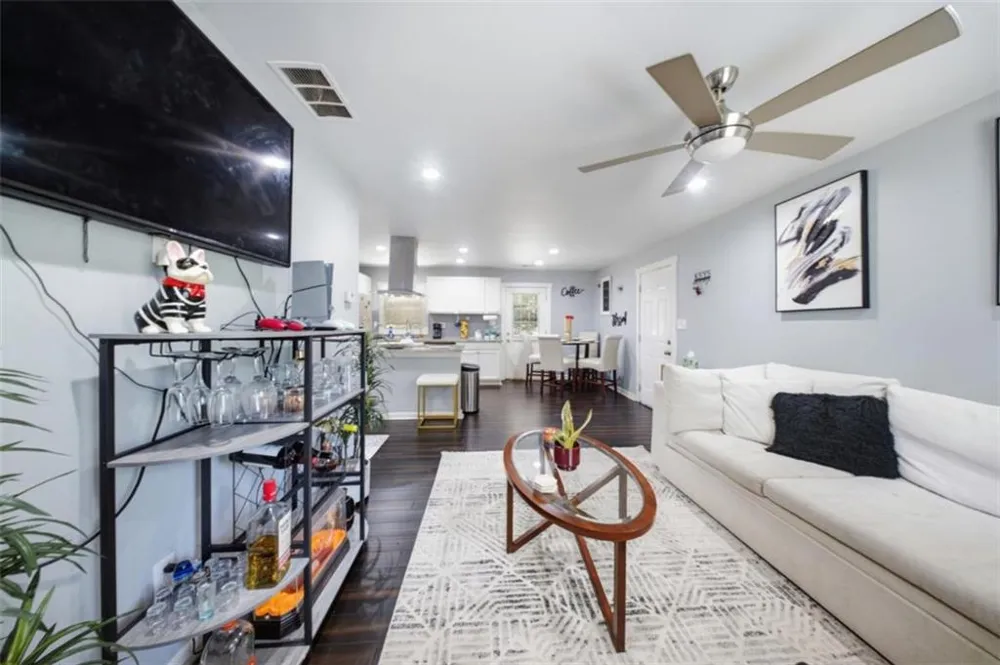 371 Santa Lucia Terrace Atlanta, GA 30318