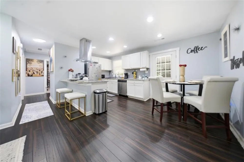 371 Santa Lucia Terrace Atlanta, GA 30318