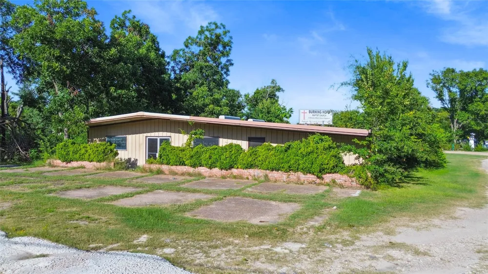 109 Emory Street Trinity, TX 75862