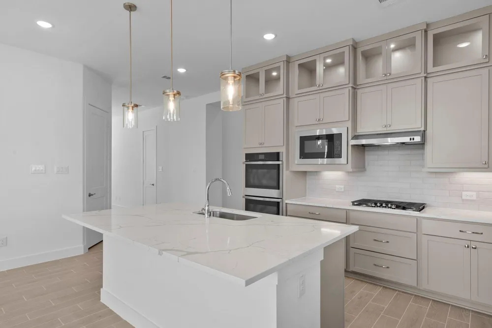 9619 Chateau Hill Drive Manvel, TX 77578