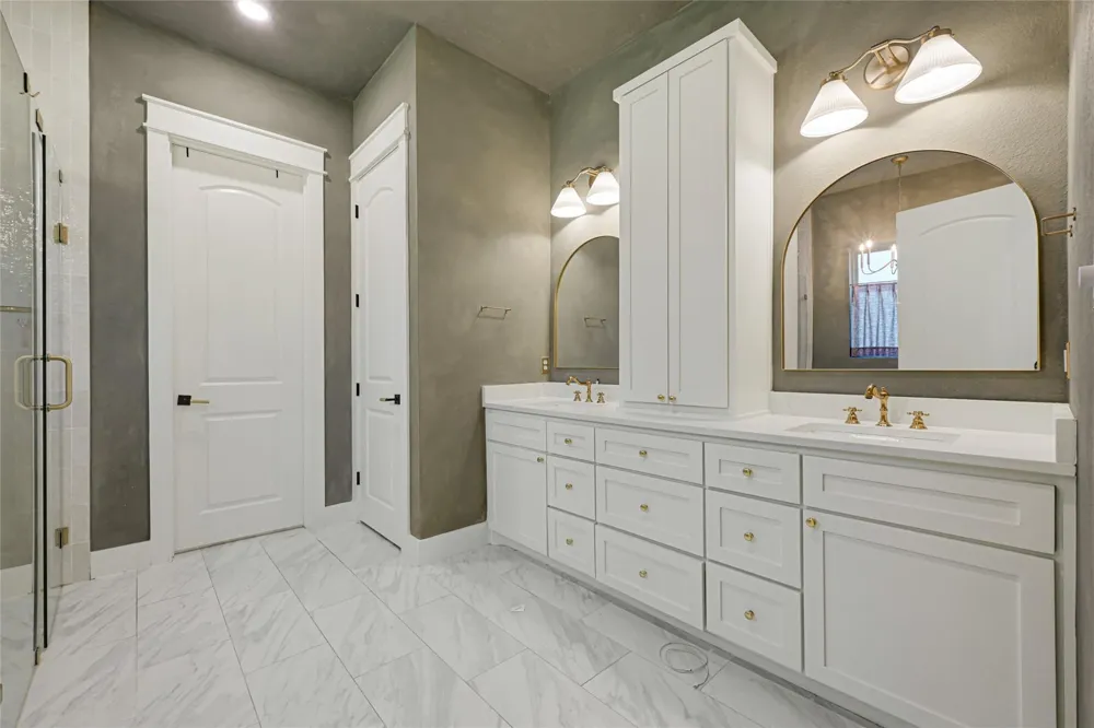 1413 Silver Moon Trail Crosby, TX 77532